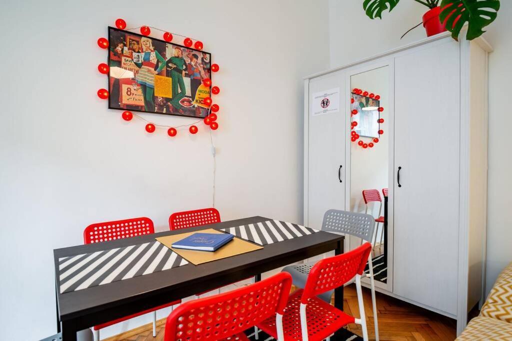 Blue Peace-Apartment With Free Parking In Center For 1-6 People Cracovie Extérieur photo