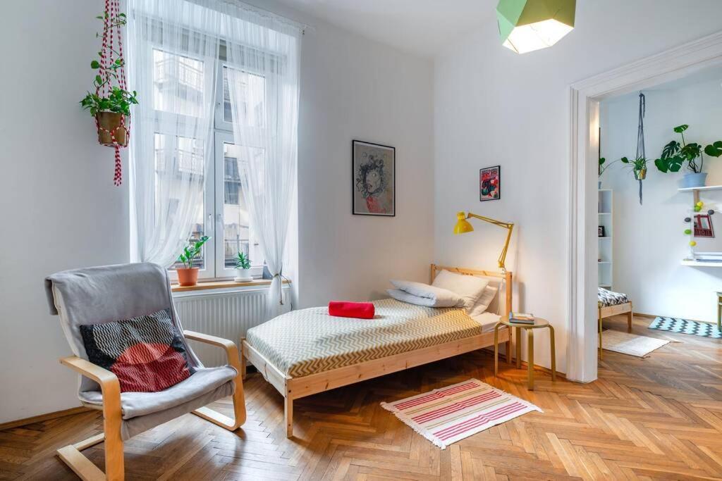 Blue Peace-Apartment With Free Parking In Center For 1-6 People Cracovie Extérieur photo