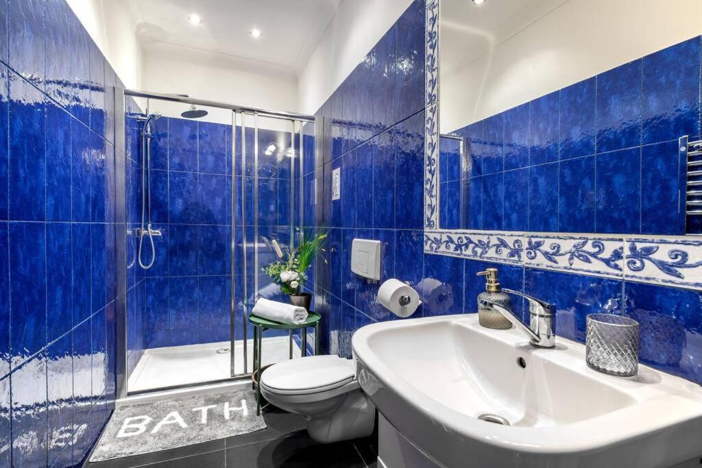 Blue Peace-Apartment With Free Parking In Center For 1-6 People Cracovie Extérieur photo
