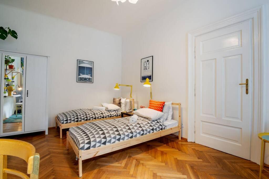 Blue Peace-Apartment With Free Parking In Center For 1-6 People Cracovie Extérieur photo