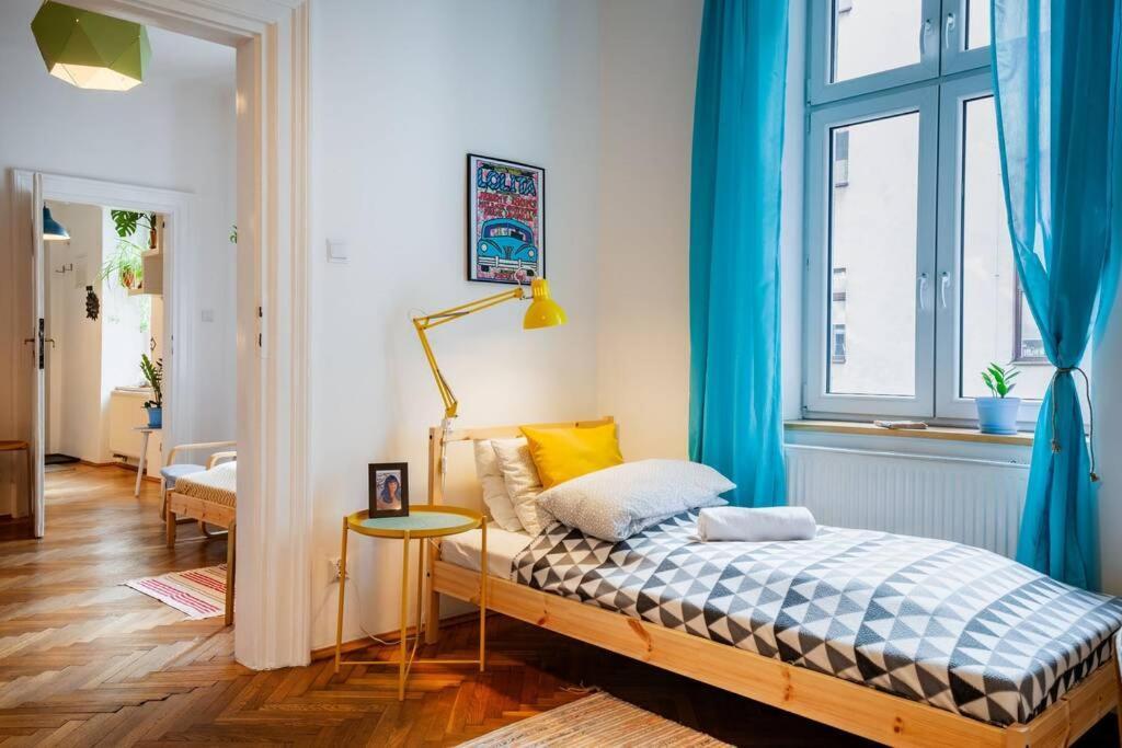 Blue Peace-Apartment With Free Parking In Center For 1-6 People Cracovie Extérieur photo